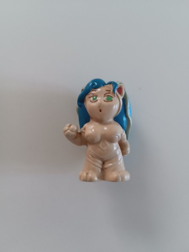 Petite figurine statuette - petite,