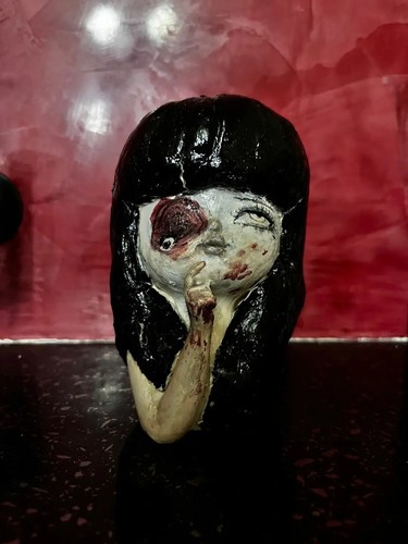 Statuetta tomie - statuetta,