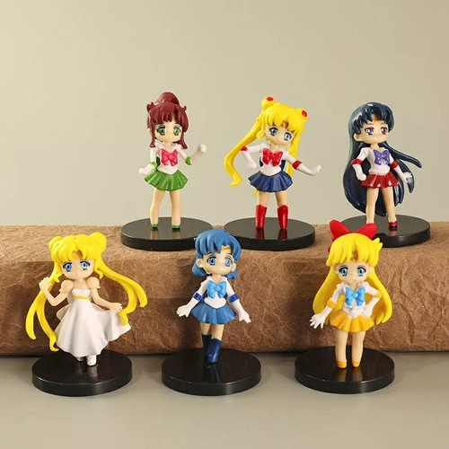 Sailor moon figurine statuette - sailor,