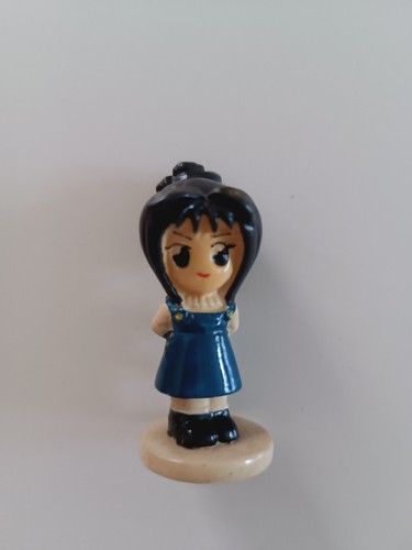 Petite figurine statuette - petite,